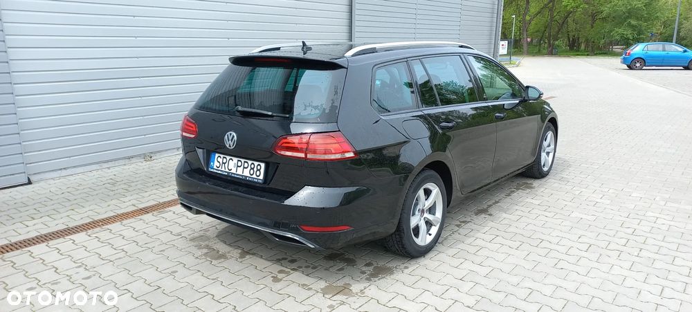 Volkswagen Golf 1.6 TDI DSG Sound - 12