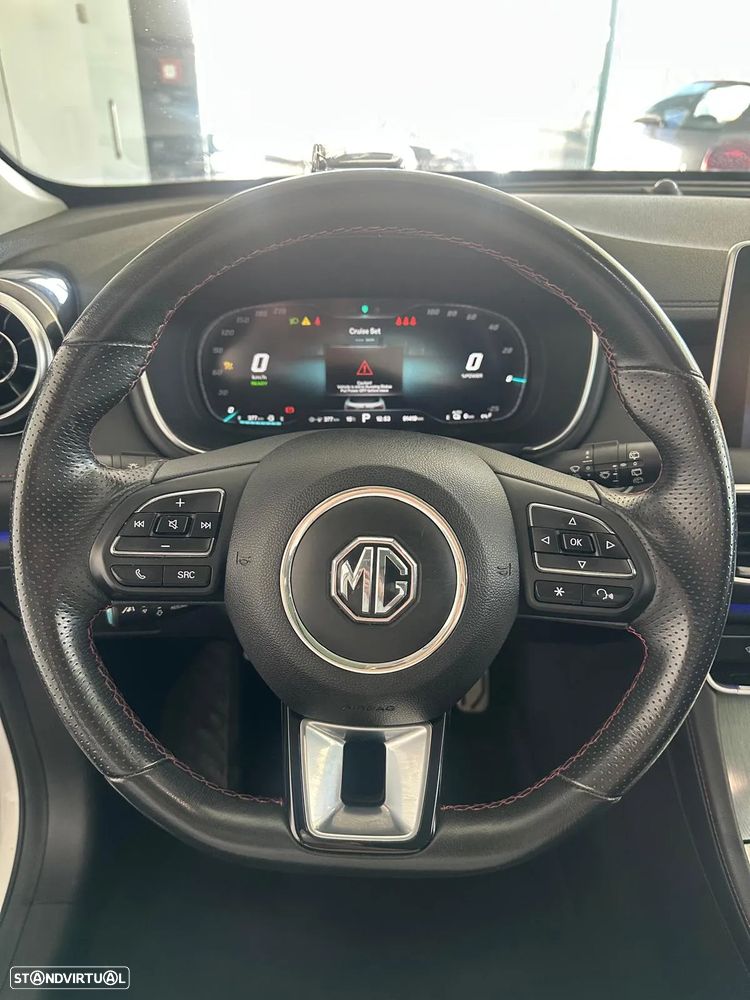 MG EHS 1.5 T-GDI Plug-in Hybrid Comfort - 7