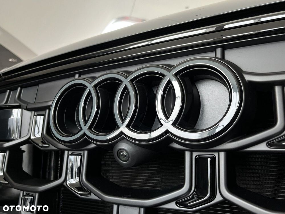 Audi SQ8 - 12