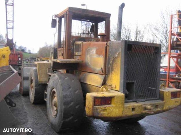 Dezmembrare volvo l90c - 1