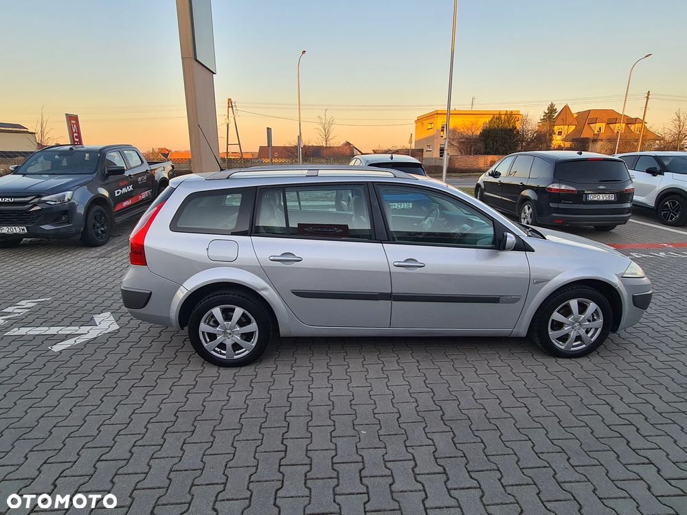 Renault Megane 1.5 dCi Expression - 6