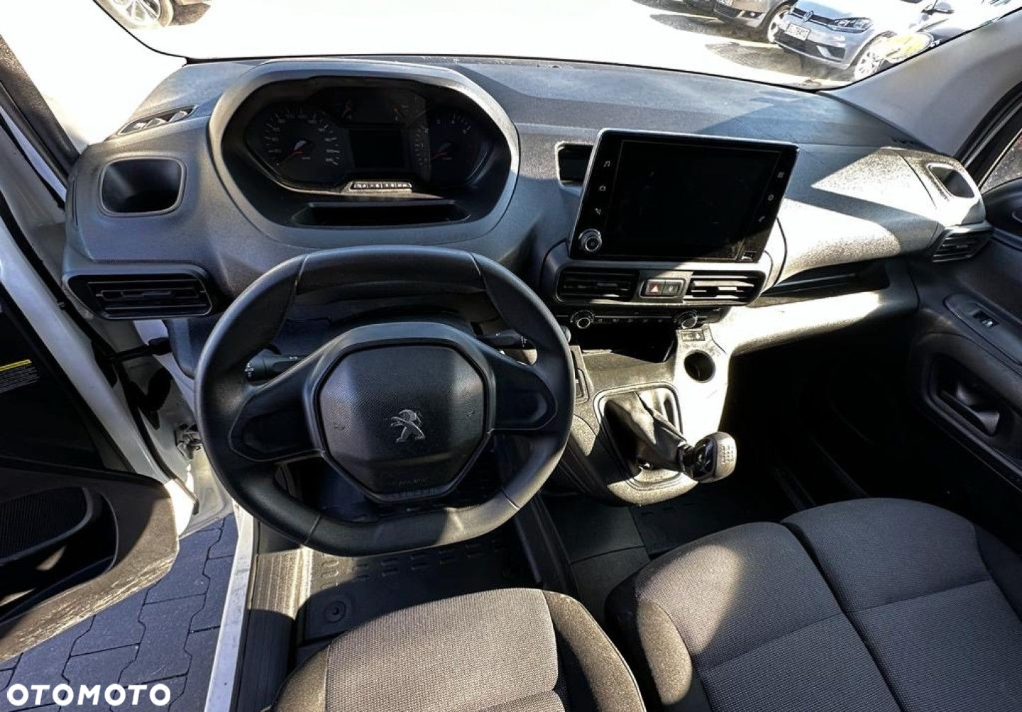 Peugeot Partner Peugeot Partner  1.6 HDI bagaznik dachowy 3 osobowy Navi czujniki tył + przód - 11
