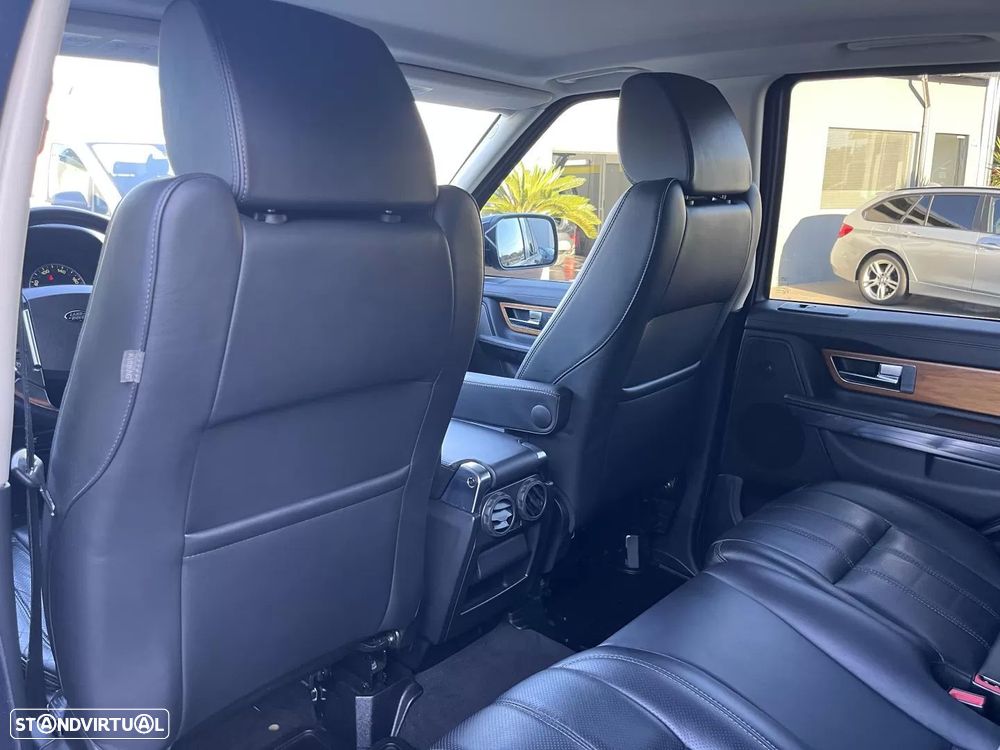 Land Rover Range Rover Sport 3.0 SDV6 HSE Black - 38