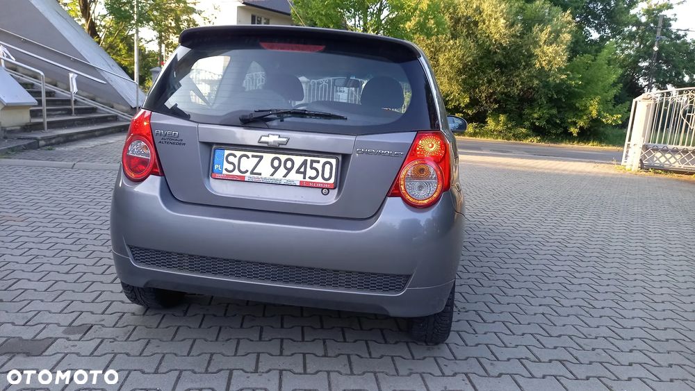 Chevrolet Aveo 1.2 16V LS Design+ - 9