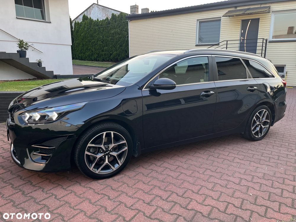 Kia Ceed 1.6 GDI PHEV Business Line DCT - 4