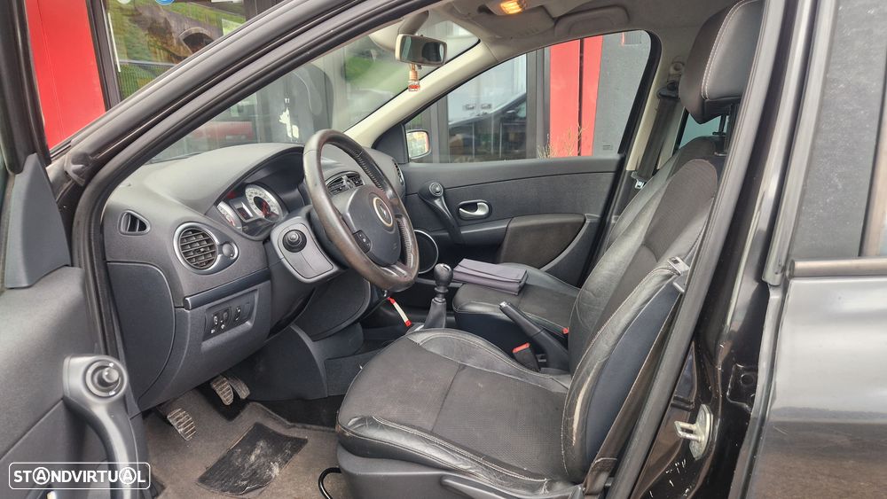 Renault Clio 1.5 dCi Dynamique S - 6