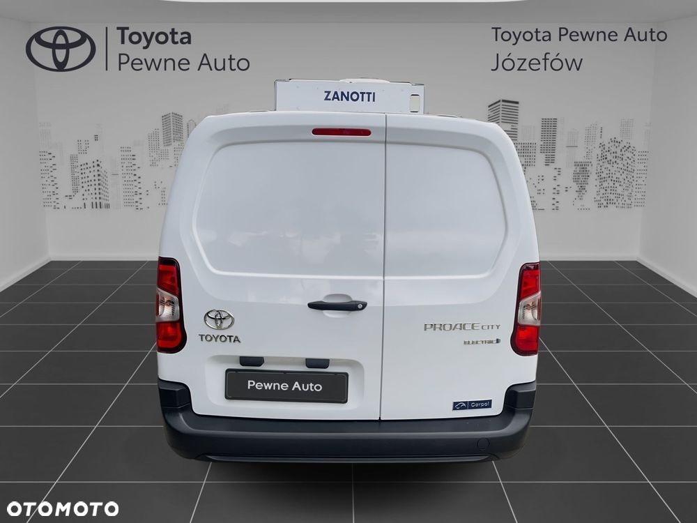 Toyota PROACE CITY - 7