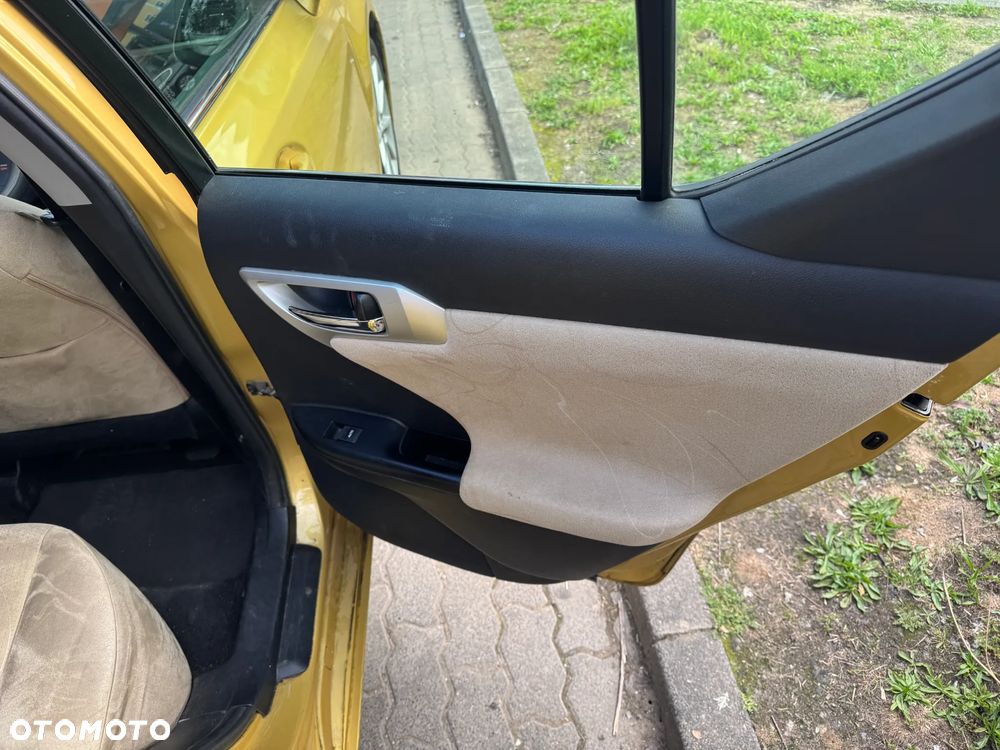 Lexus CT 200h Classic - 14