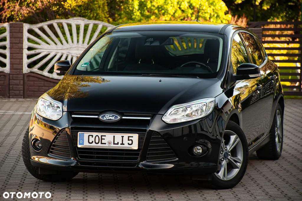 Ford Focus 1.0 EcoBoost Hybrid ACTIVE - 25