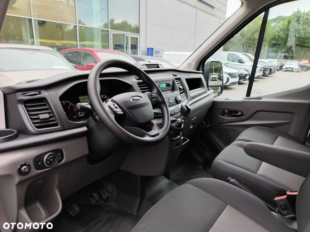 Ford transit - 17