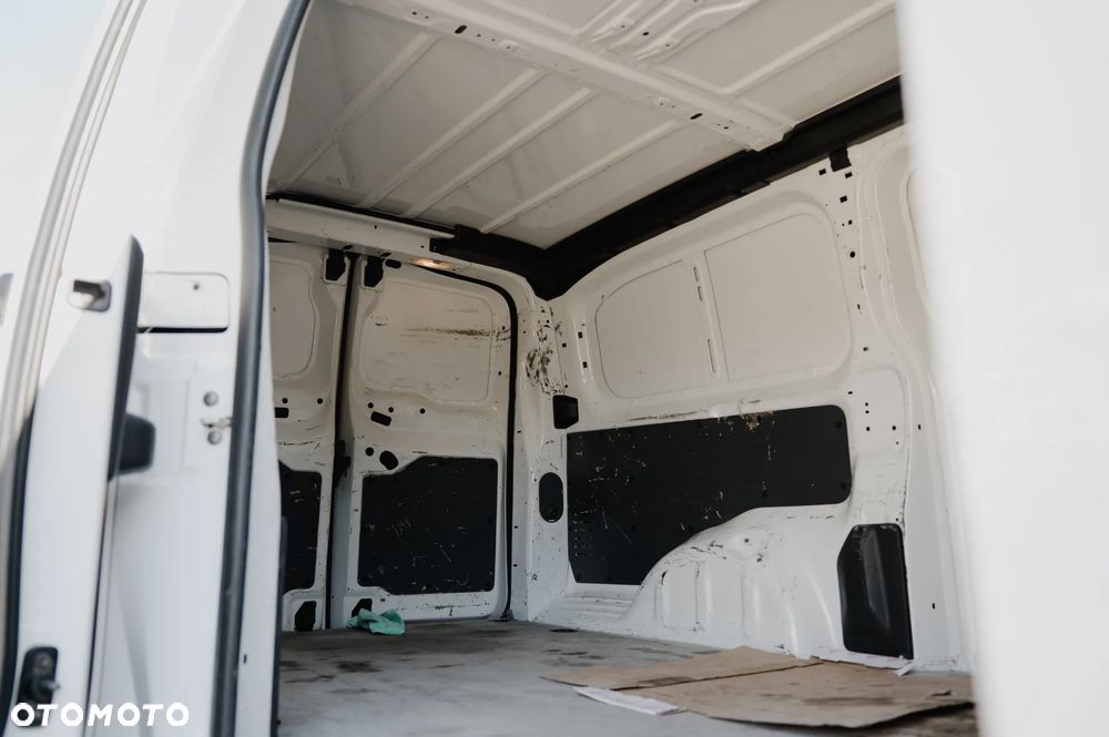 Opel VIVARO - 16