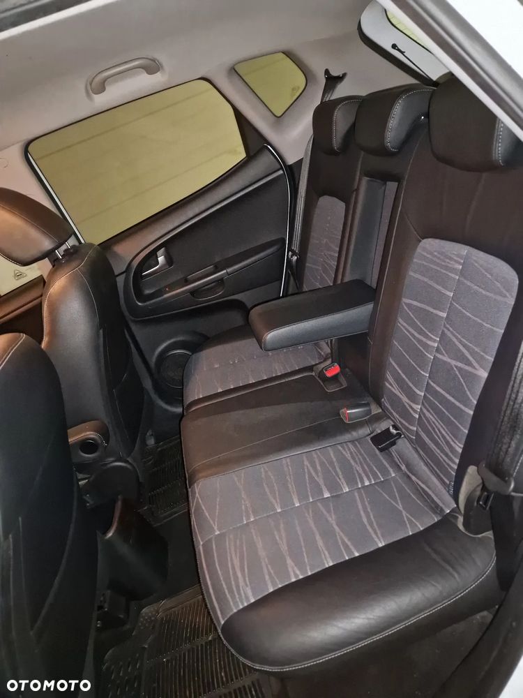 Kia Venga 1.6 M - 15