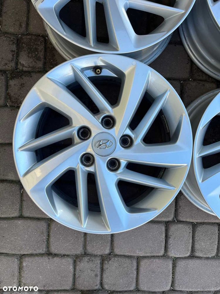 Oryginalne alufelgi Hyundai 5x114,3 16 cali Czujniki Tucson IX35 I30 - 5
