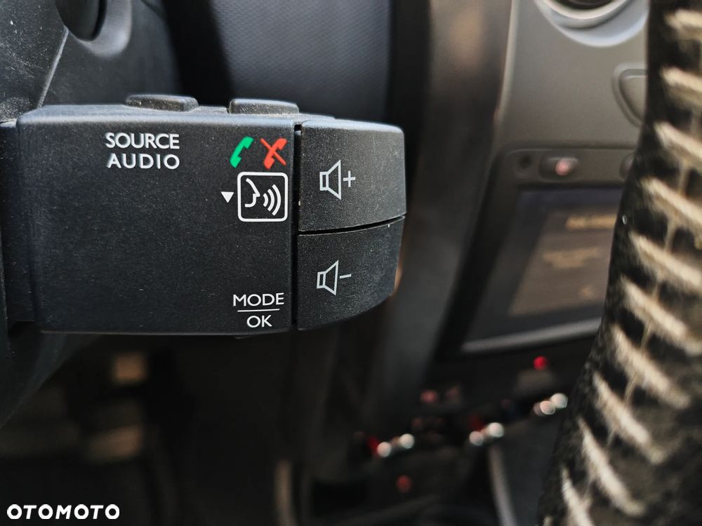 Dacia Duster 1.6 16V 105 4x2 Prestige - 30