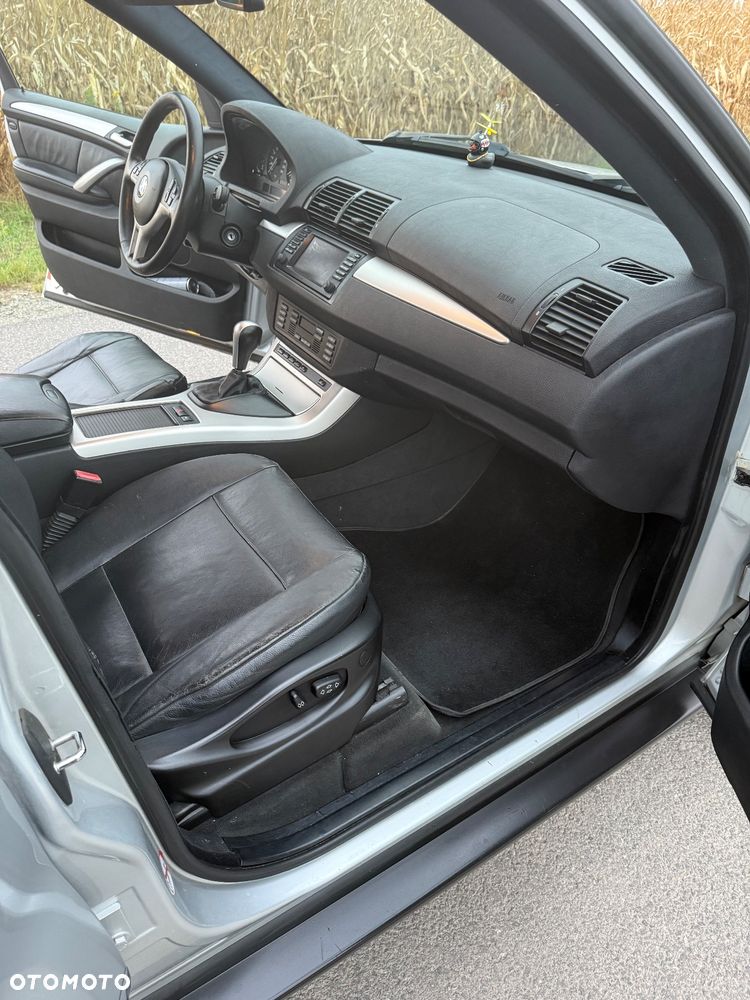 BMW X5 - 25