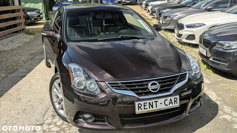 Nissan Altima - 6