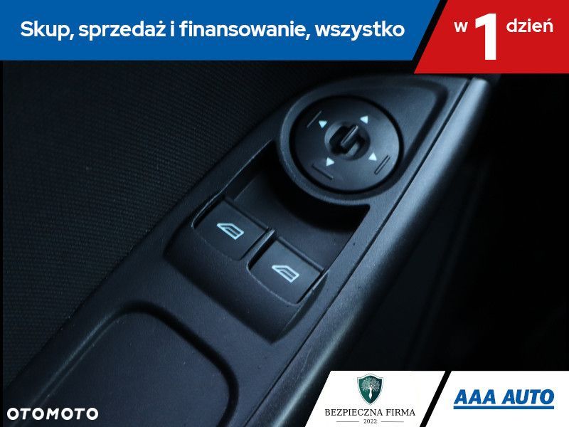 Ford Focus - 17