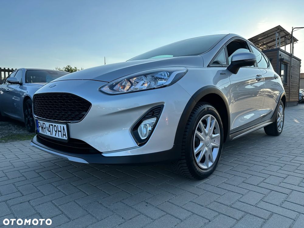 Ford Fiesta - 32