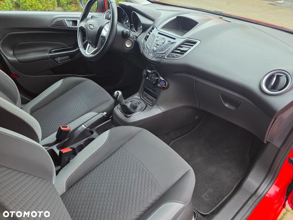 Ford Fiesta 1.25 Champions Edition - 13