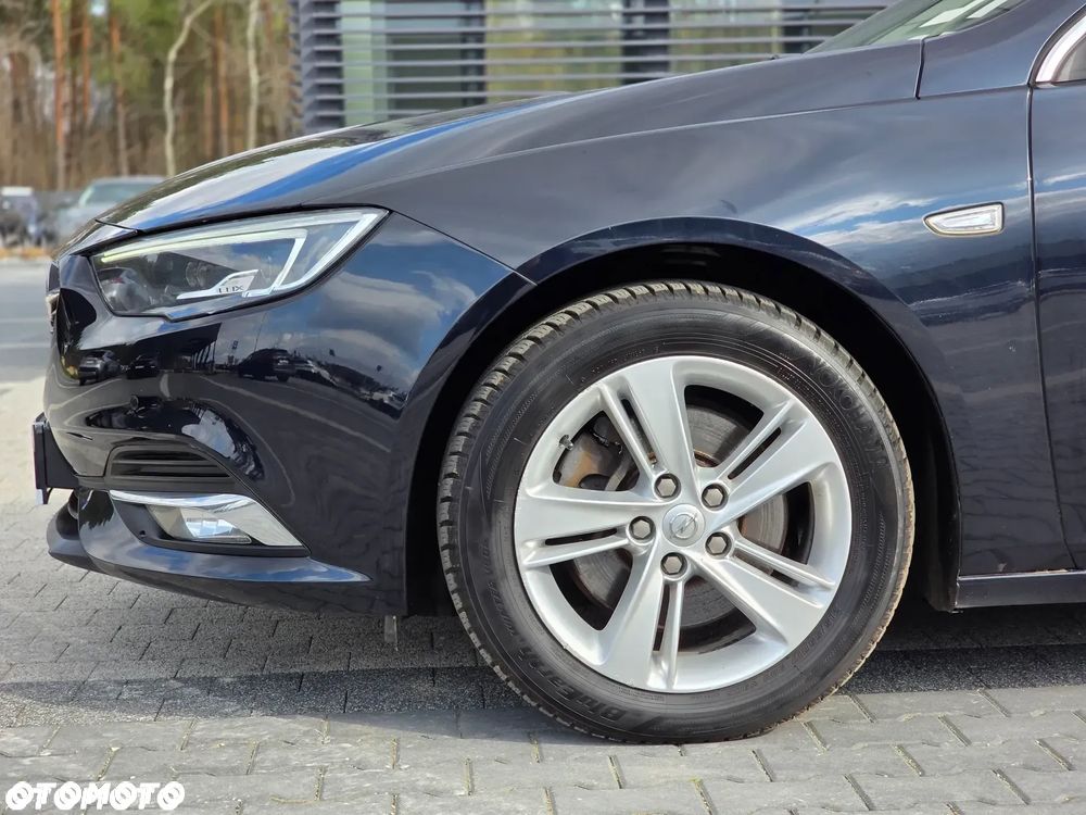 Opel Astra 1.6 CDTI Cosmo - 26