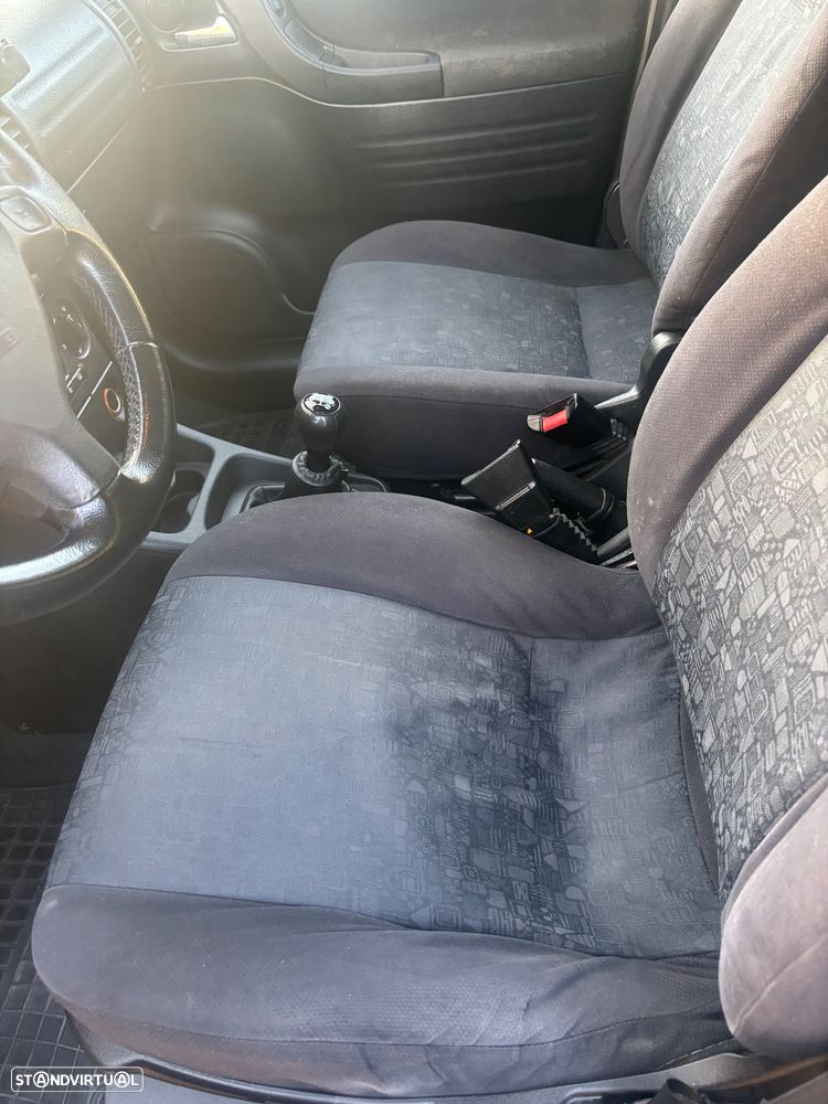 Opel Zafira 2.0 DTi - 17