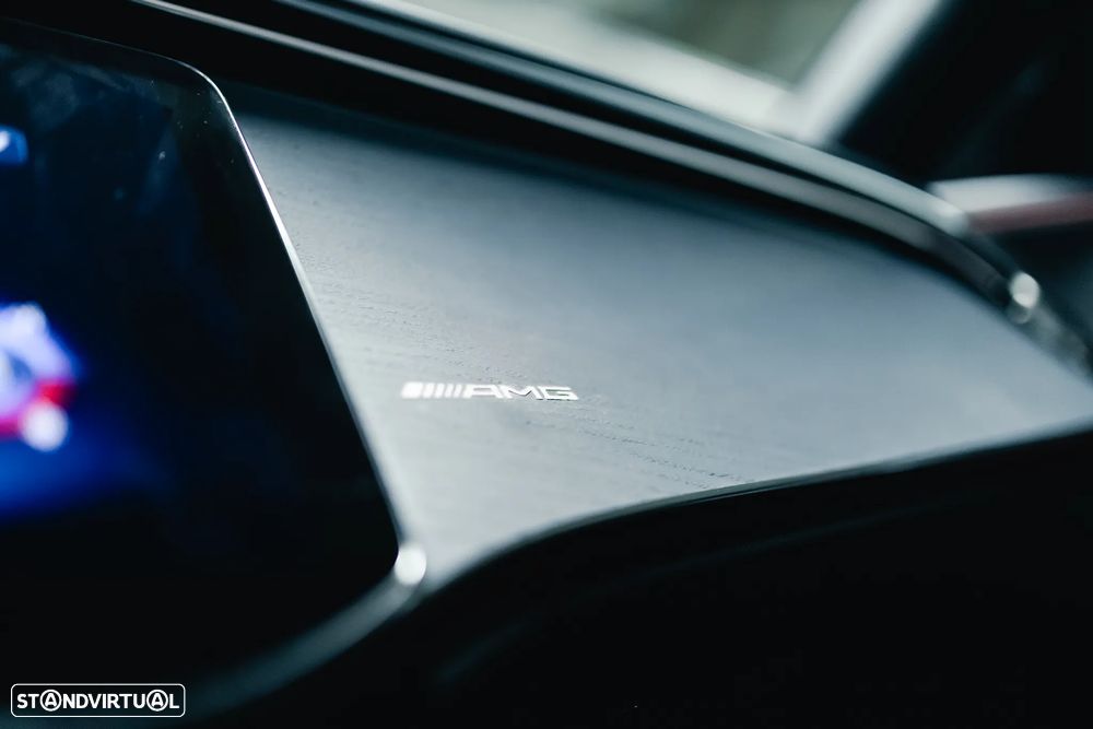 Mercedes-Benz E 53 AMG Hybrid 4Matic+ - 11