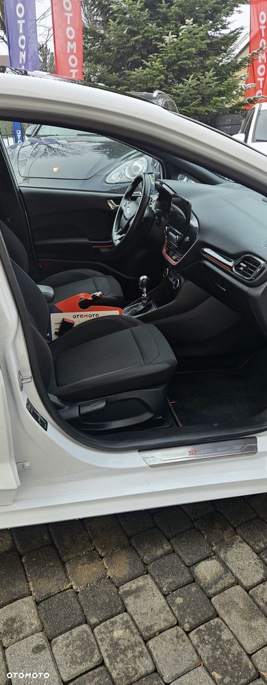 Ford Fiesta 1.0 EcoBoost S&S ST-LINE - 25