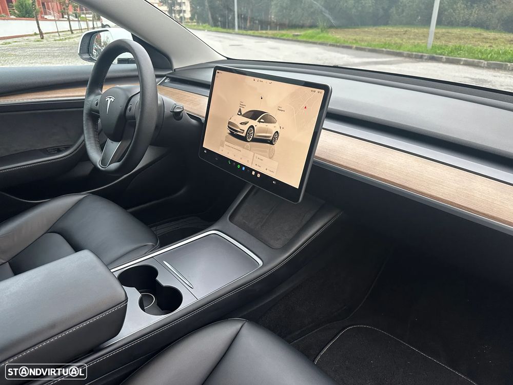 Tesla Model 3 Standard Range Plus RWD - 18