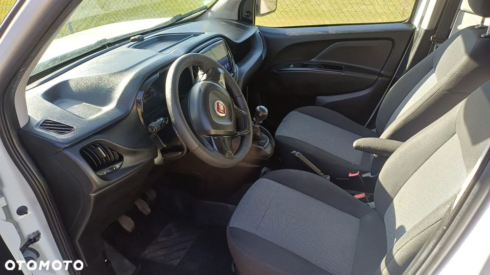 Fiat DOBLO - 24