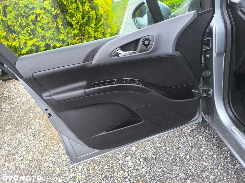 Opel Meriva 1.4 T Cosmo - 23