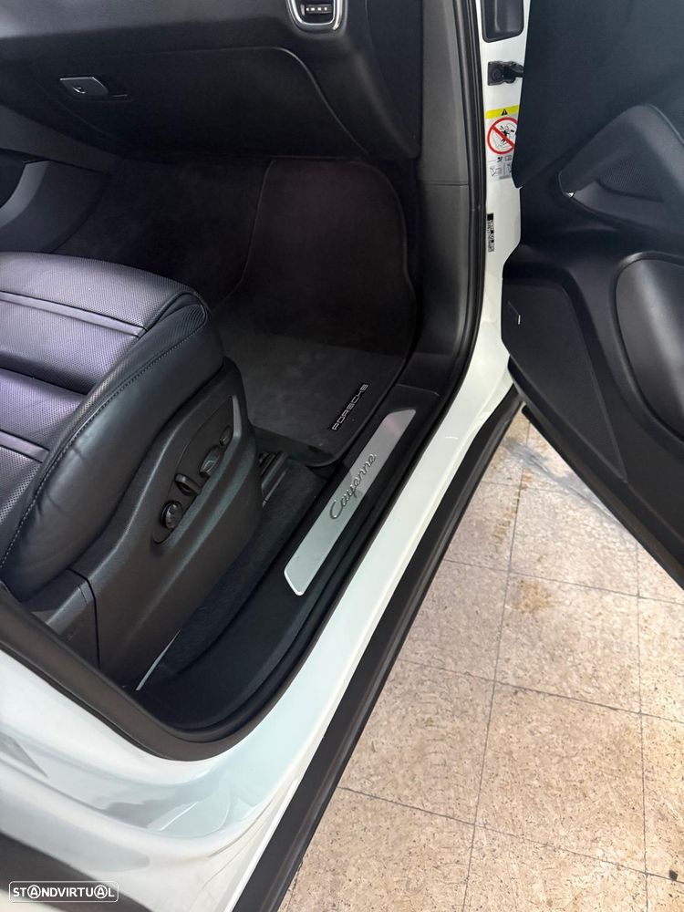 Porsche Cayenne E-Hybrid - 9