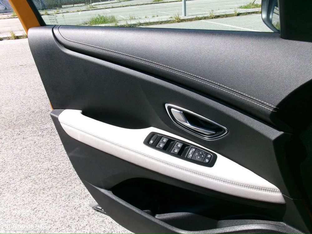 Renault Scénic 1.7 Blue dCi Bose Edition EDC - 20