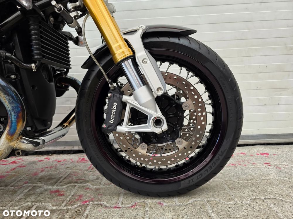 BMW R - 16