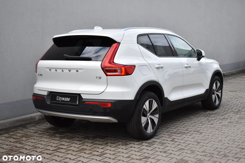 Volvo XC 40 T3 - 3