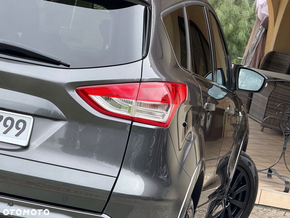 Ford Kuga 2.0 TDCi 4x4 ST-Line - 11