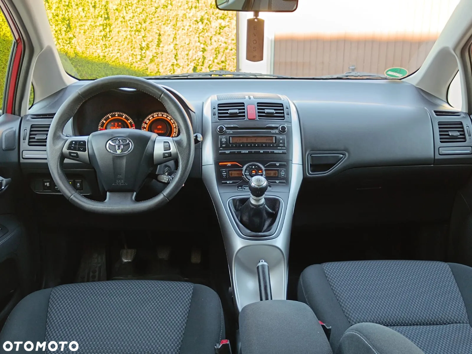 Toyota Auris 1.6 Dynamic - 13