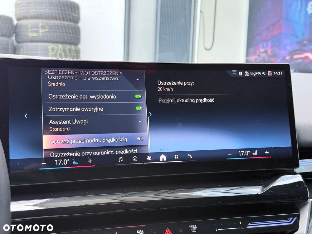 BMW Seria 5 520d xDrive - 41