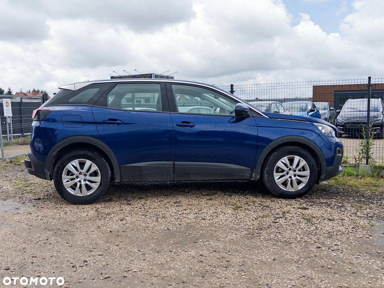 Peugeot 3008 1.5 BlueHDi Active S&S EAT8 - 3