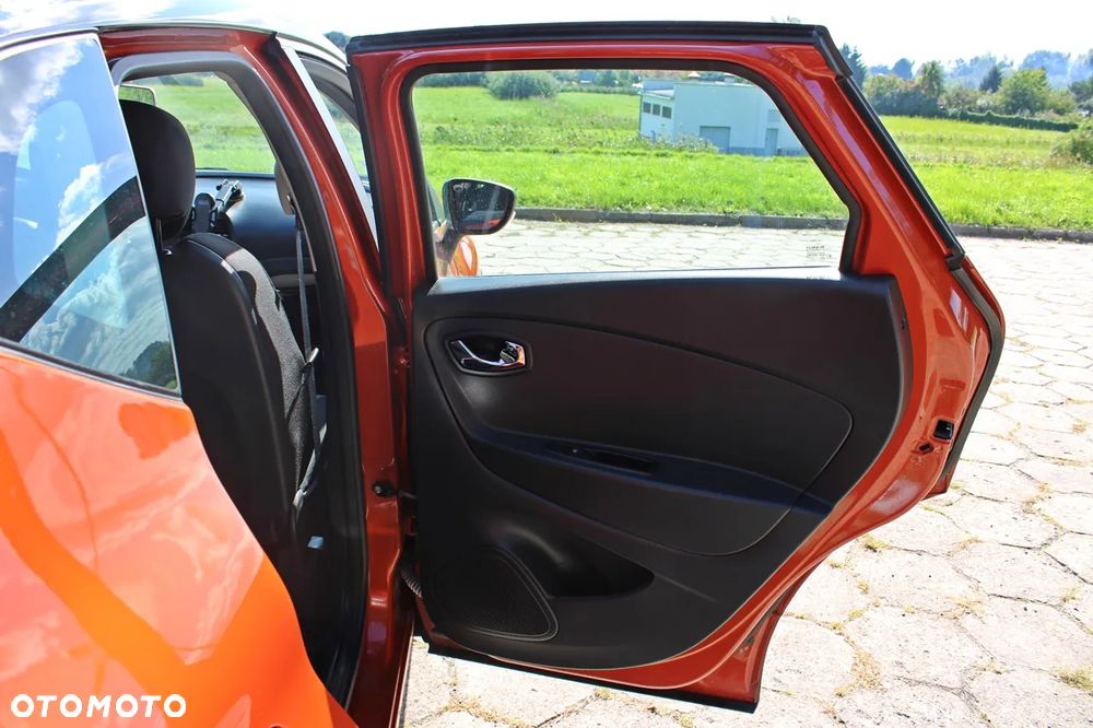 Renault Captur 1.2 TCe Intens EDC - 34