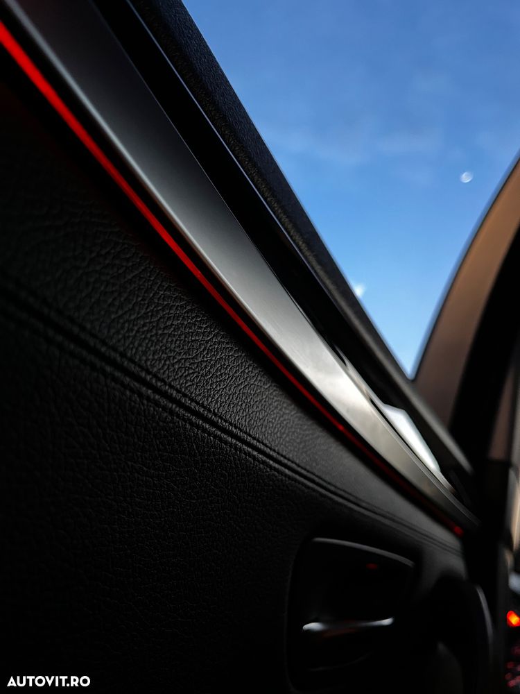 BMW Seria 5 525d xDrive AT - 40