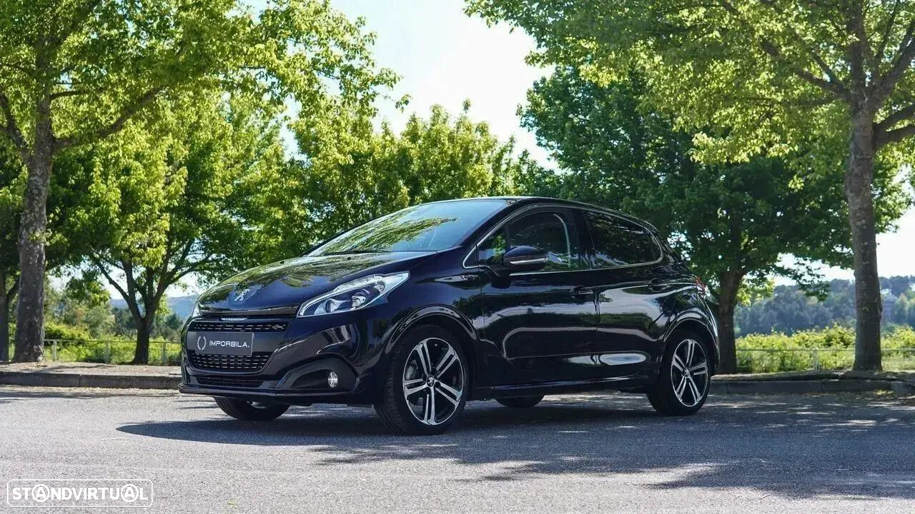 Peugeot 208 1.2 PureTech GT Line - 28