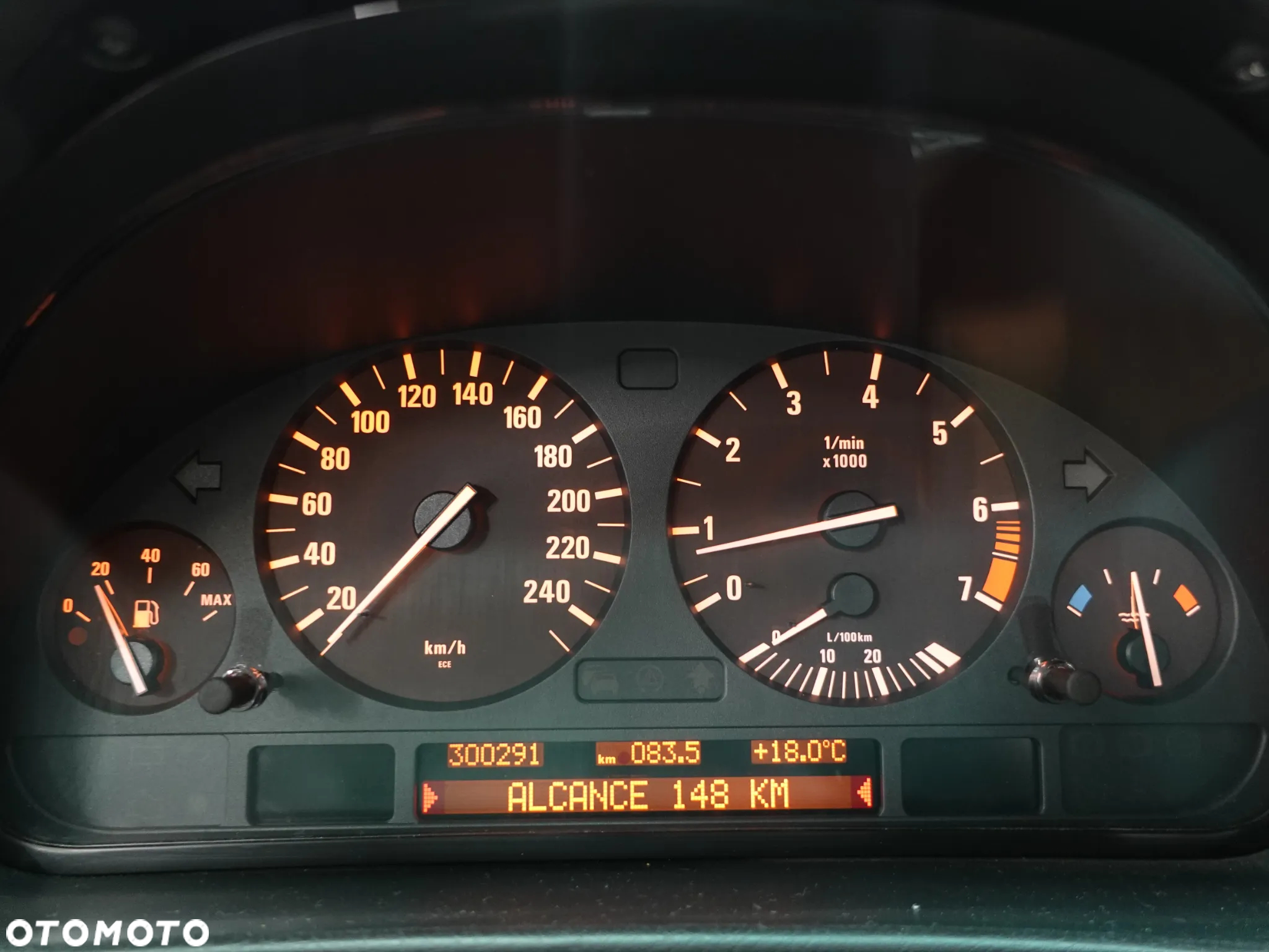 BMW Seria 7 728i - 35