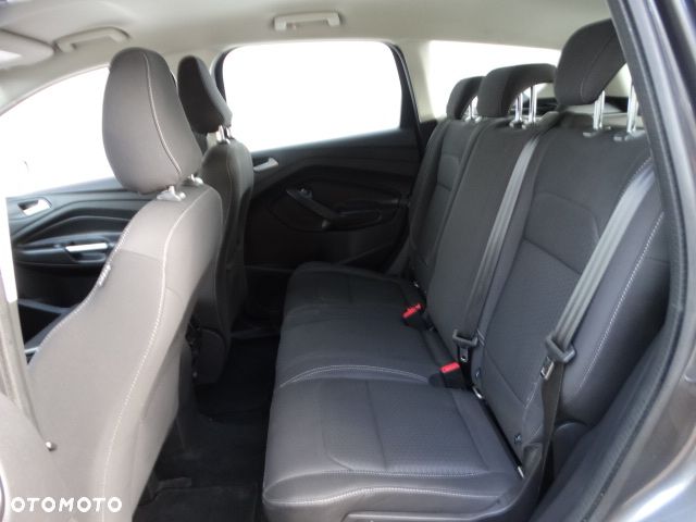 Ford Kuga - 18