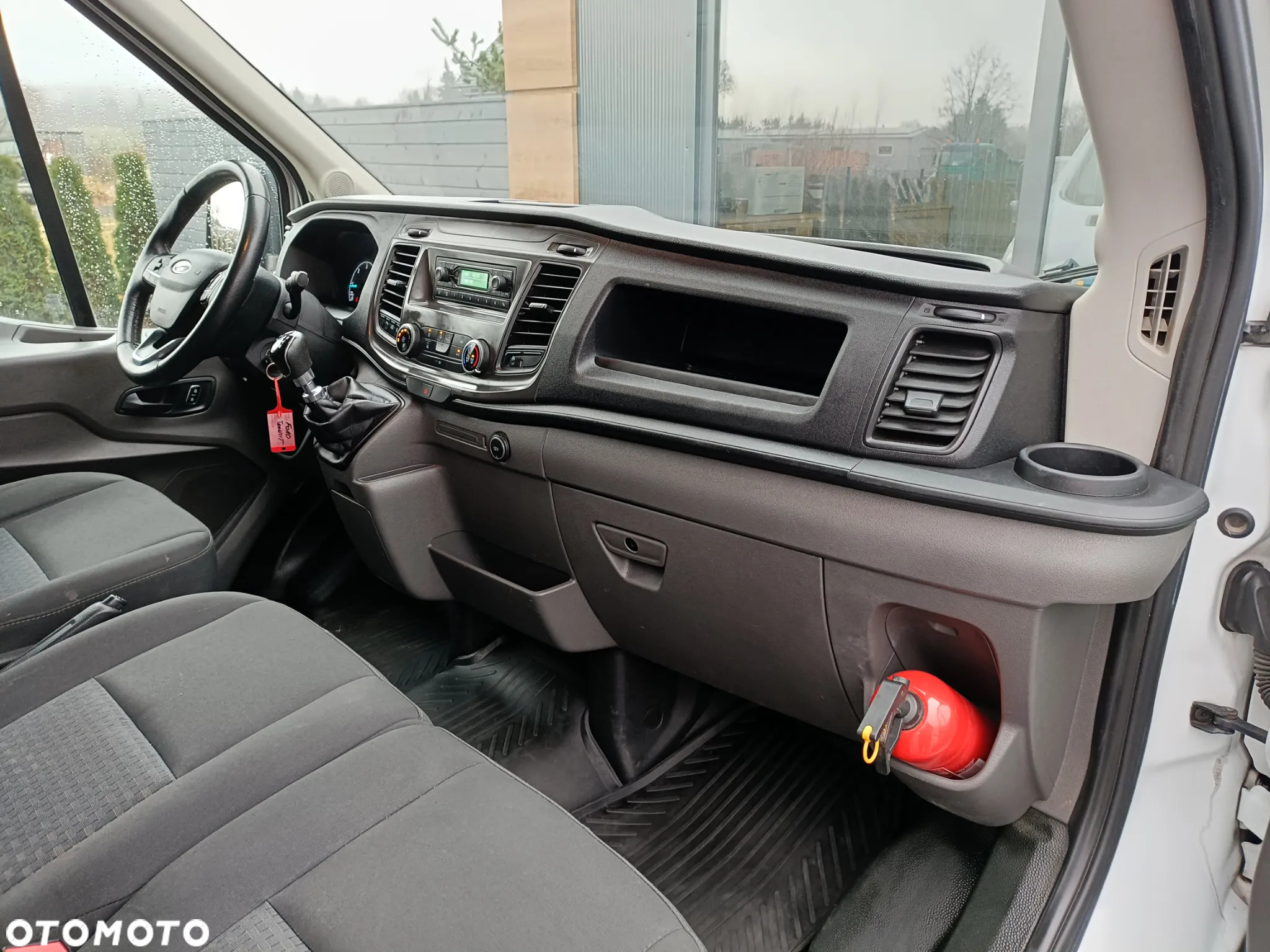 Ford Transit - 13