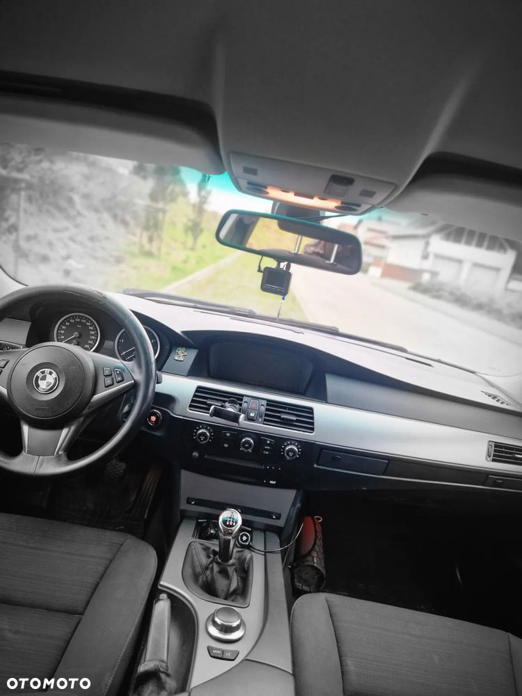 BMW Seria 5 - 11
