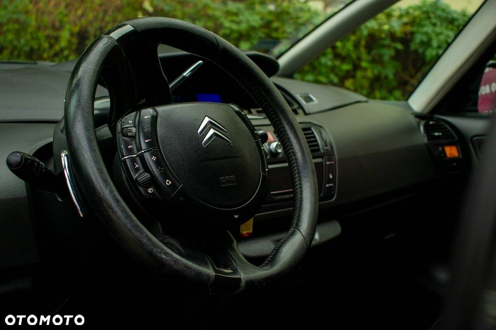 Citroën C4 Picasso - 9