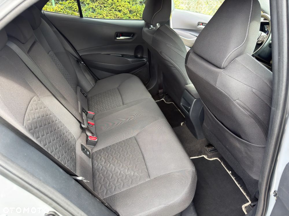 Toyota Corolla 1.8 Hybrid Comfort - 21