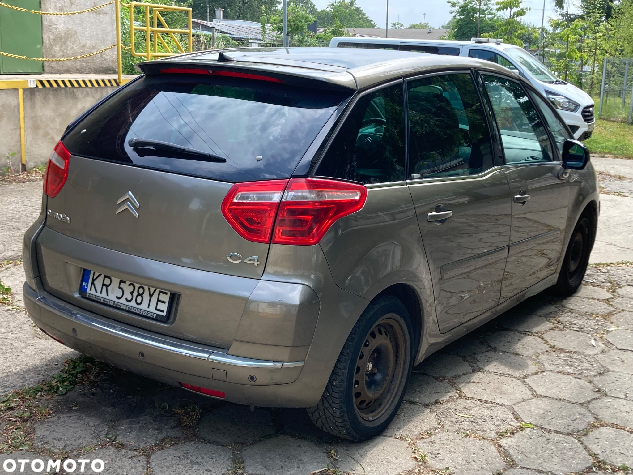 Citroën C4 Picasso 2.0 16V Exclusive - 4