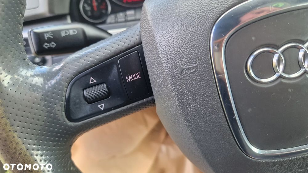 Audi A4 Limousine 2.0 T FSI multitronic - 19