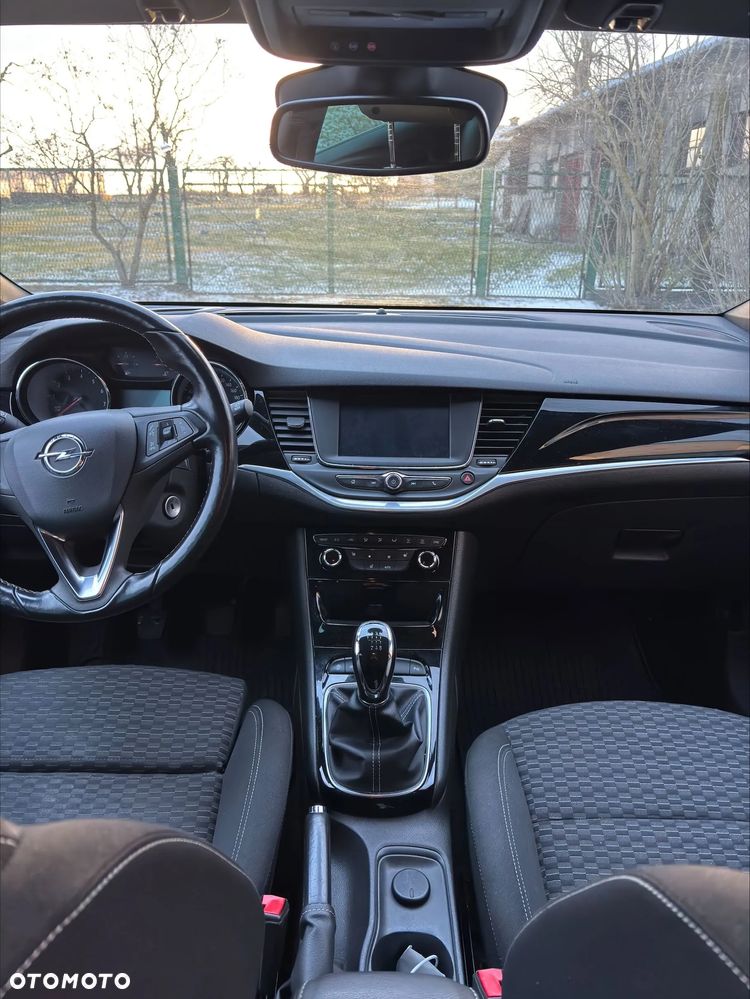 Opel Astra 1.4 Turbo Start/Stop Dynamic - 17